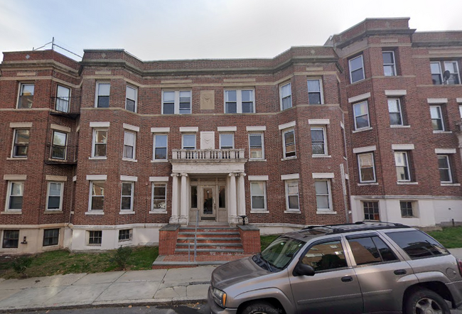 11 Scottfield Rd, Unit 5