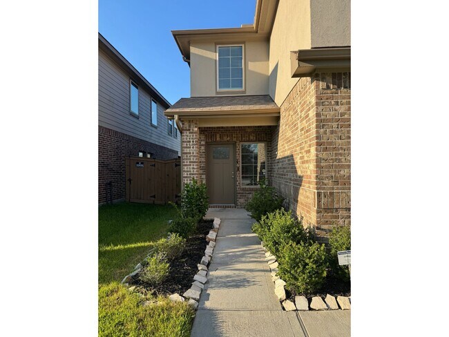 13102 Dancing Reed Dr in Texas City, TX - Building Photo - Building Photo