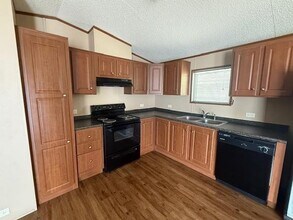 1770 St Johns Rd in Dale, TX - Building Photo - Building Photo