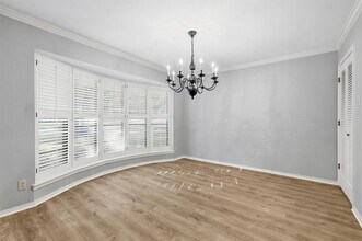 2505 Oak Manor Ct in Arlington, TX - Building Photo - Building Photo