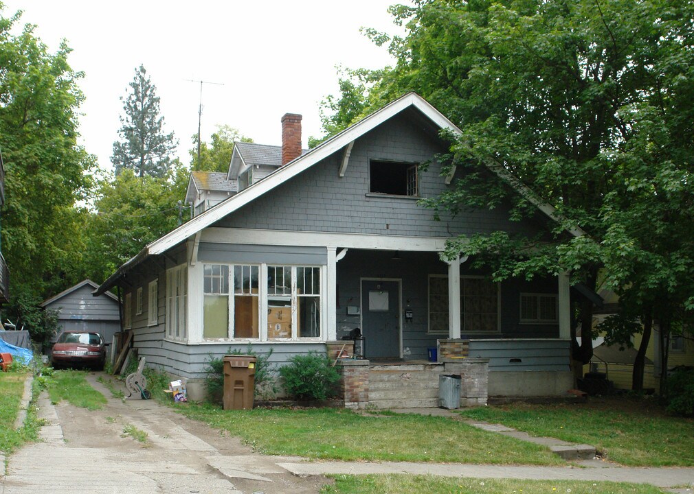 1011 W 11th Ave in Spokane, WA - Building Photo