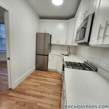 60 Clearway St in Boston, MA - Foto de edificio - Building Photo