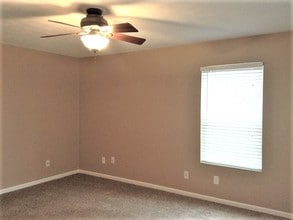 9255 Heritage Glen Dr in Miamisburg, OH - Foto de edificio - Building Photo