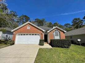 2116 Heathrow Dr in Tallahassee, FL - Building Photo