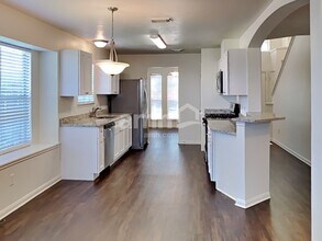 4002 Ashview Ln in Fresno, TX - Building Photo - Building Photo