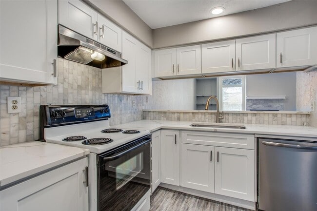 property at 5301 Indio Cove
