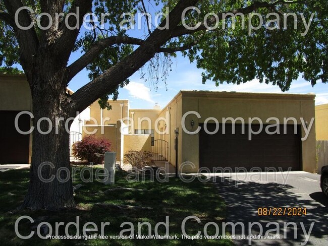 3345 Esplanade Cir SE in Rio Rancho, NM - Foto de edificio - Building Photo