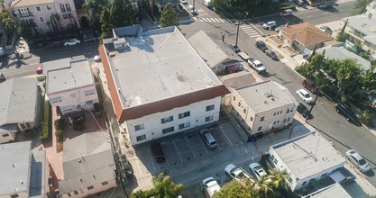 Mission Tower in San Diego, CA - Foto de edificio - Building Photo