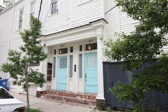 1545 6th St, Unit E in New Orleans, LA - Building Photo - Building Photo