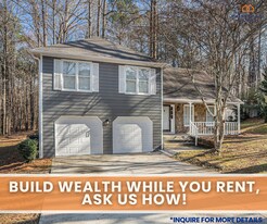 525 Allana Dr in Stone Mountain, GA - Building Photo