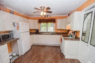 2605 N Maplewood Ave in Muncie, IN - Building Photo - Building Photo