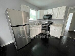 2325 Westbrook Cir N in Jacksonville, FL - Building Photo - Building Photo