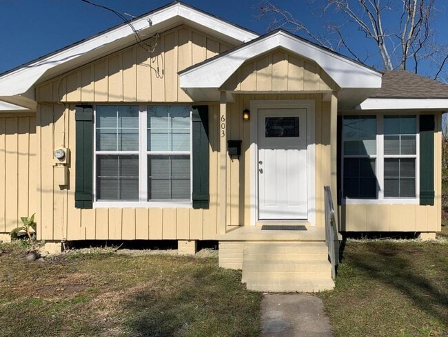 property at 603 Fall St