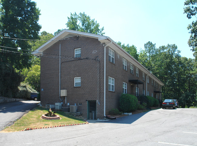 Tara Apartments in Atlanta, GA - Building Photo - Building Photo