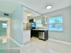 416 NE 15th Ave in Fort Lauderdale, FL - Building Photo - Building Photo