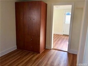 207 Franklin Ave in Sea Cliff, NY - Foto de edificio - Building Photo