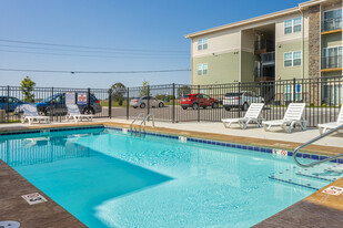 Logan Heights Apartamentos