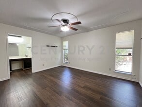 6721 Bartay Dr in Fort Worth, TX - Building Photo - Building Photo