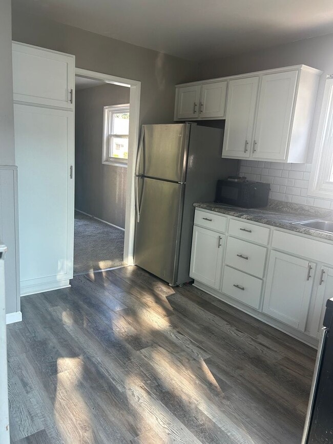 4536 Mc Kain Dr in Toledo, OH - Building Photo - Building Photo
