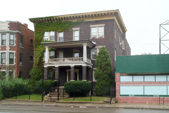 Avonroy Apartments in Detroit, MI - Building Photo - Building Photo