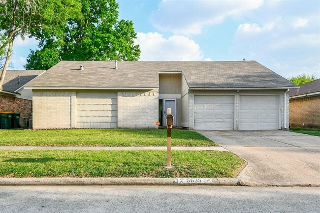 5635 Greenhill Forest Dr