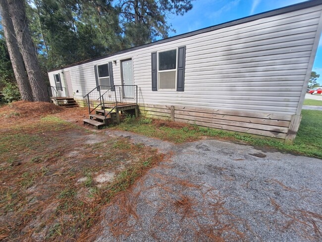 property at 1134 Kelly Dr