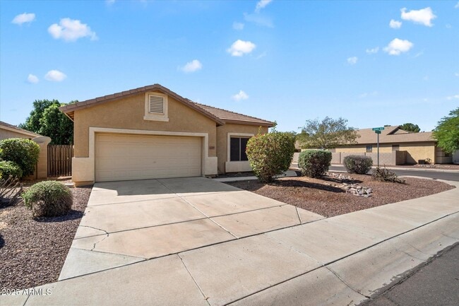 12565 W Apodaca Dr in Litchfield Park, AZ - Building Photo - Building Photo