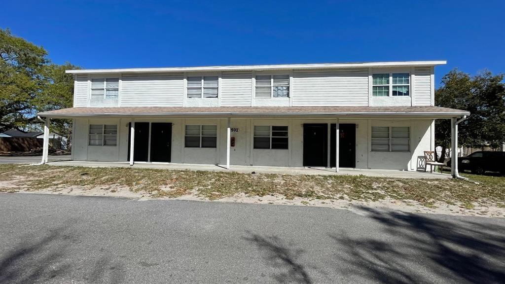 1502 E Humphrey St in Tampa, FL - Building Photo