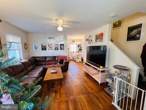 909 S Irving St in Arlington, VA - Building Photo - Building Photo