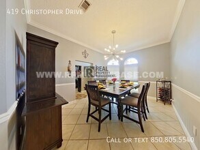 419 Christopher Dr in Crestview, FL - Building Photo - Building Photo