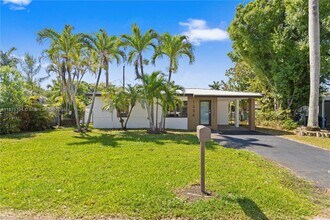 1524 SW 32nd Ct in Fort Lauderdale, FL - Building Photo - Building Photo