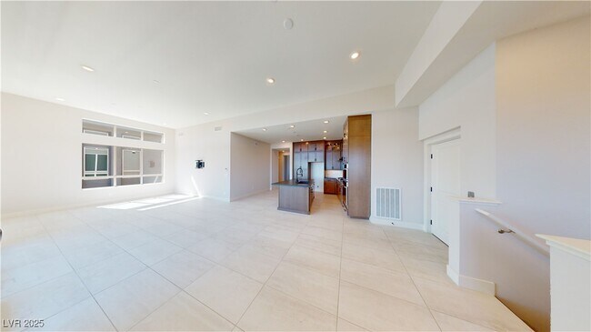4162 Yucca Bloom St