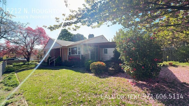 5212 N Houghton St in Portland, OR - Building Photo - Building Photo