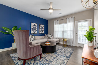 Ascent at Mallard Creek Apartments in Charlotte, NC - Foto de edificio - Interior Photo