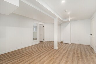 1665 Teakdale Ave in Ottawa, ON - Building Photo - Building Photo