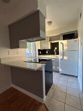 112 W 38th St in Austin, TX - Building Photo - Building Photo
