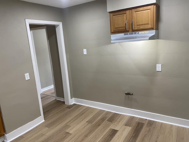 property at 3449 Sharpe Ave