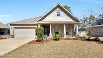 60 Maddox St in Santa Rosa Beach, FL - Building Photo