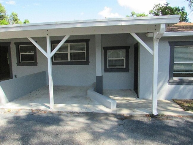 property at 822 S Lone Oak Dr