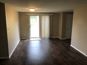 3521 Ivy League Dr in Fort Wayne, IN - Foto de edificio - Building Photo