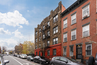 270 15th St in Brooklyn, NY - Building Photo - Building Photo