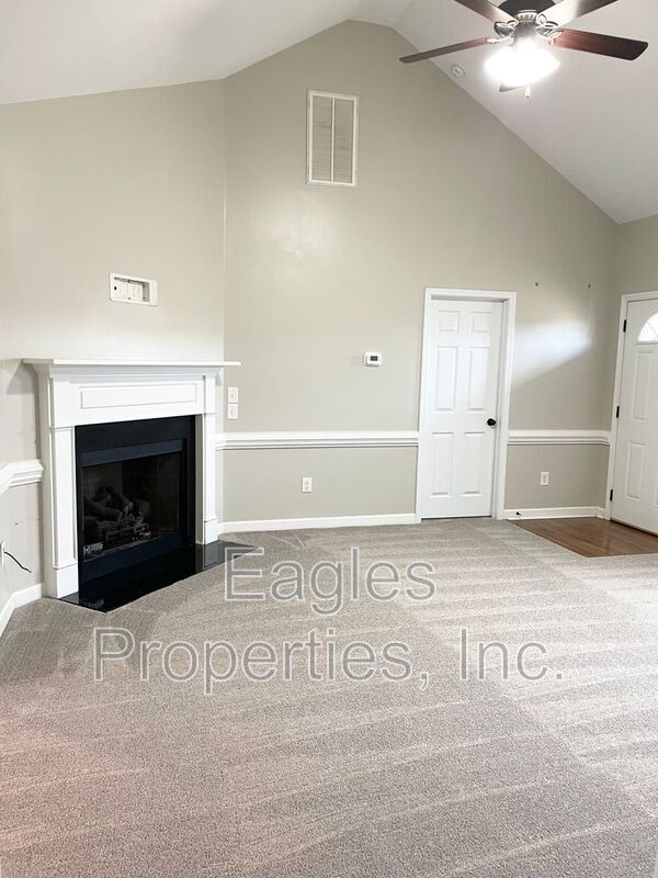 117 Kenison Way in Pikeville, NC - Building Photo - Building Photo