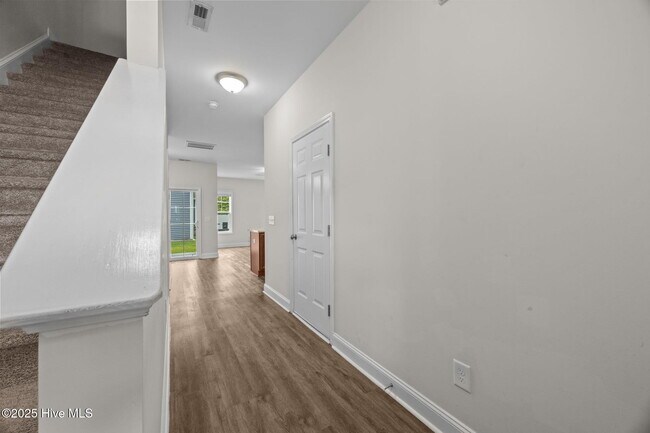211 N Stingray Ln in Sneads Ferry, NC - Building Photo - Building Photo