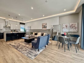 1731 N Fitzhugh Ave in Dallas, TX - Building Photo