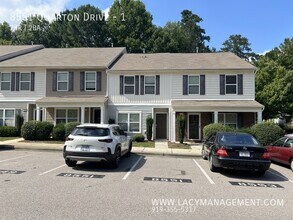 8551 Quarton Dr in Raleigh, NC - Building Photo - Building Photo