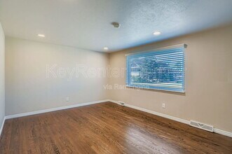 6020 Wolff St in Arvada, CO - Foto de edificio - Building Photo