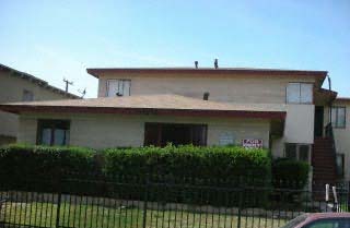 10231 Darby Ave in Inglewood, CA - Building Photo - Building Photo