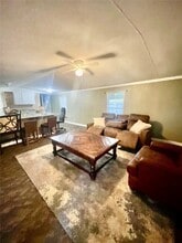 625 Golden Bend Dr in Highlands, TX - Building Photo - Building Photo