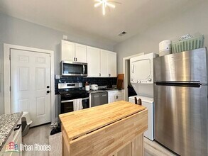 1333 W Walton St in Chicago, IL - Building Photo - Building Photo