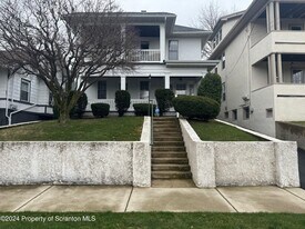 2208 Adams Ave in Scranton, PA - Building Photo